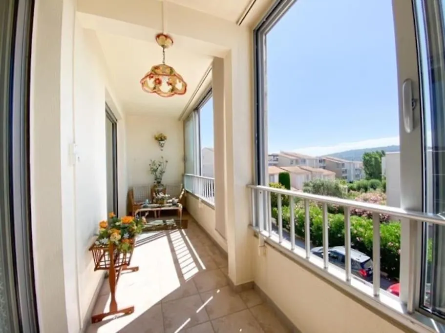 Apartamento Appartement Au Calme Proche Du Centre-Ville Sanary-sur-Mer Francia