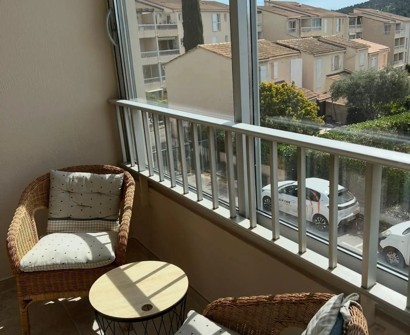 Appartement Au Calme Proche Du Centre-Ville Sanary-sur-Mer Apartamento